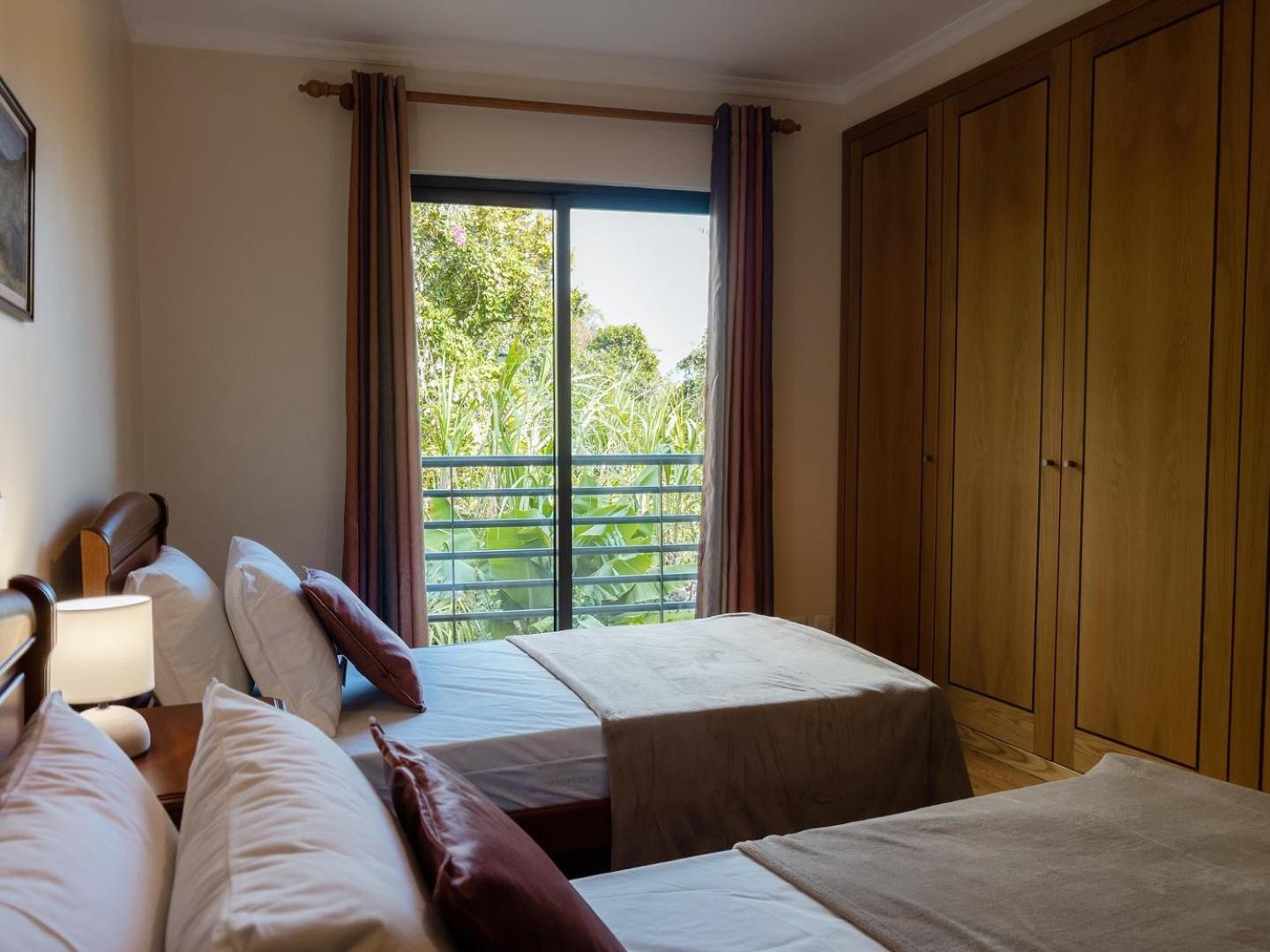 Guestready - Lido View Near The Beach Apartment Фуншал Екстериор снимка